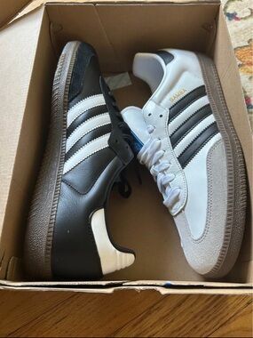 adidas Samba Men's Sneakers
